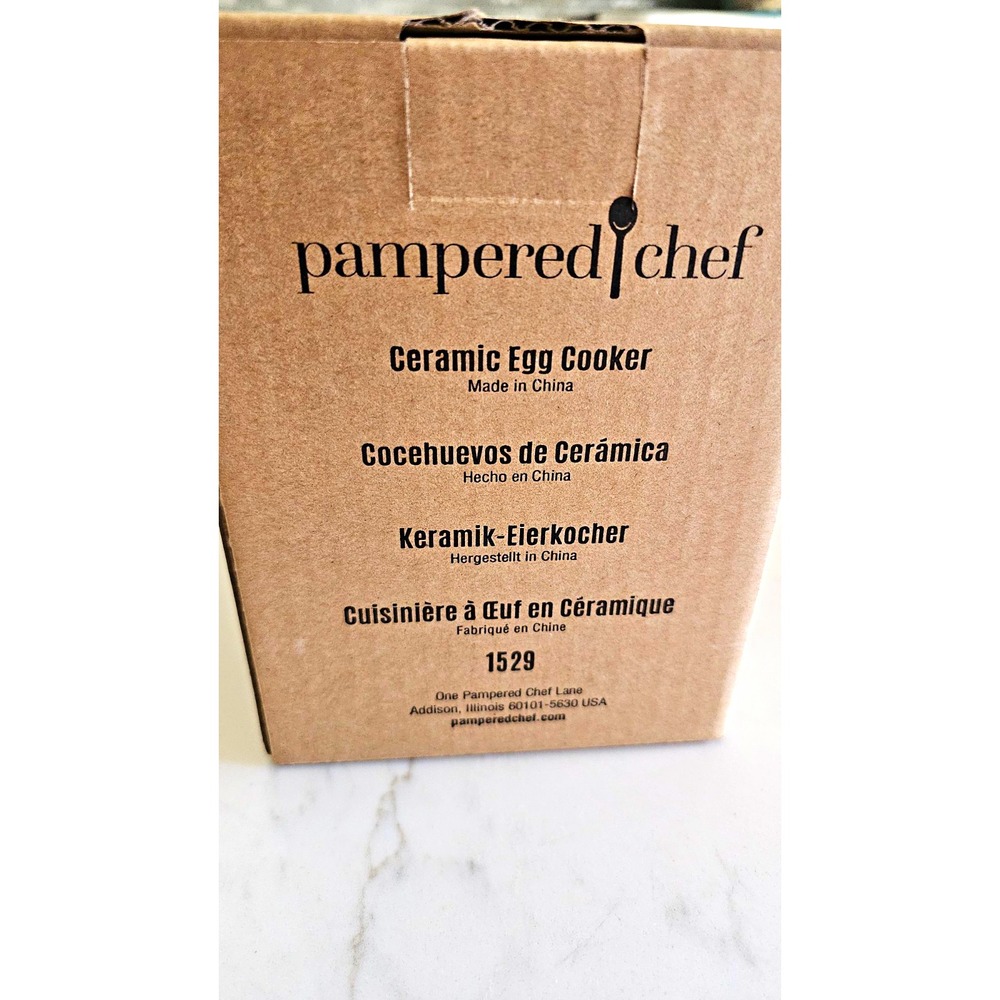Pampered Chef 1529 Ceramic Egg Cooker White Ceramic MPN 1529 1 Item